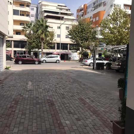 Debrait Отель Дуррес